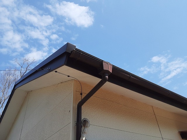 平屋住宅鼻隠し